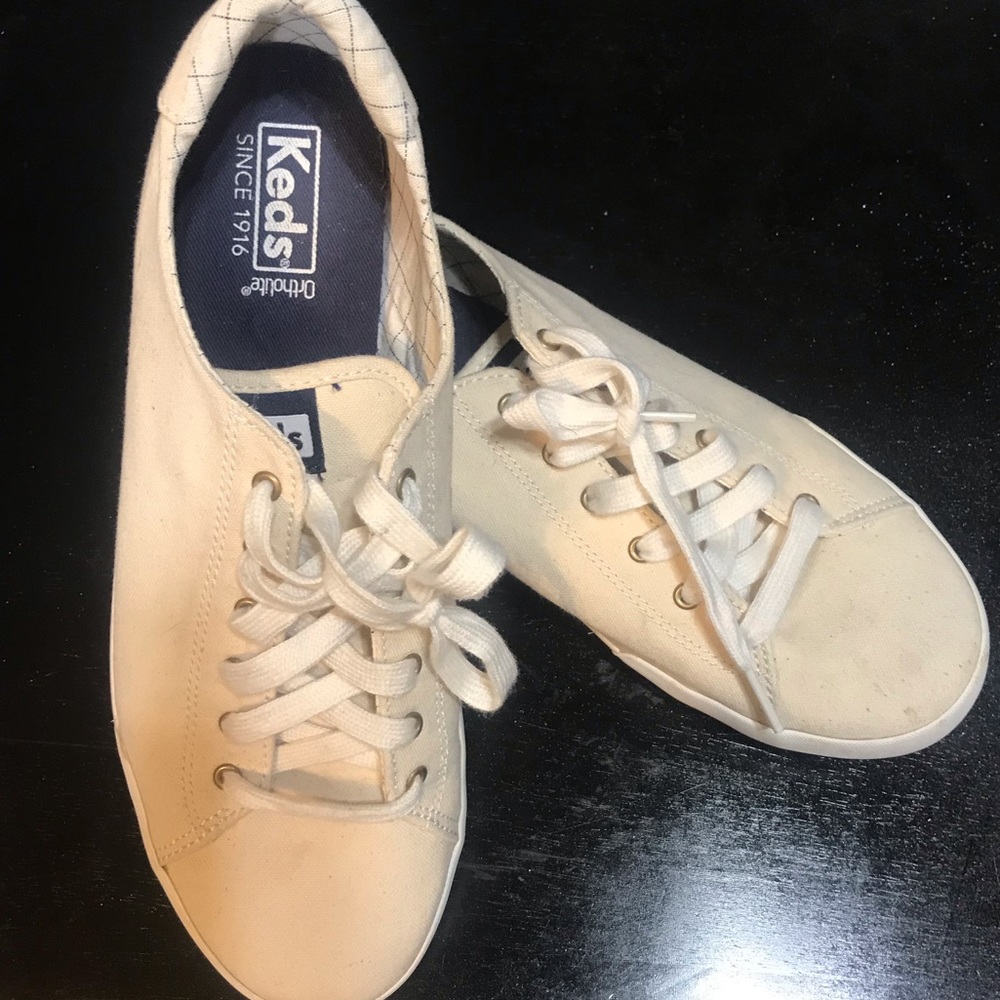 Woman’s keds!